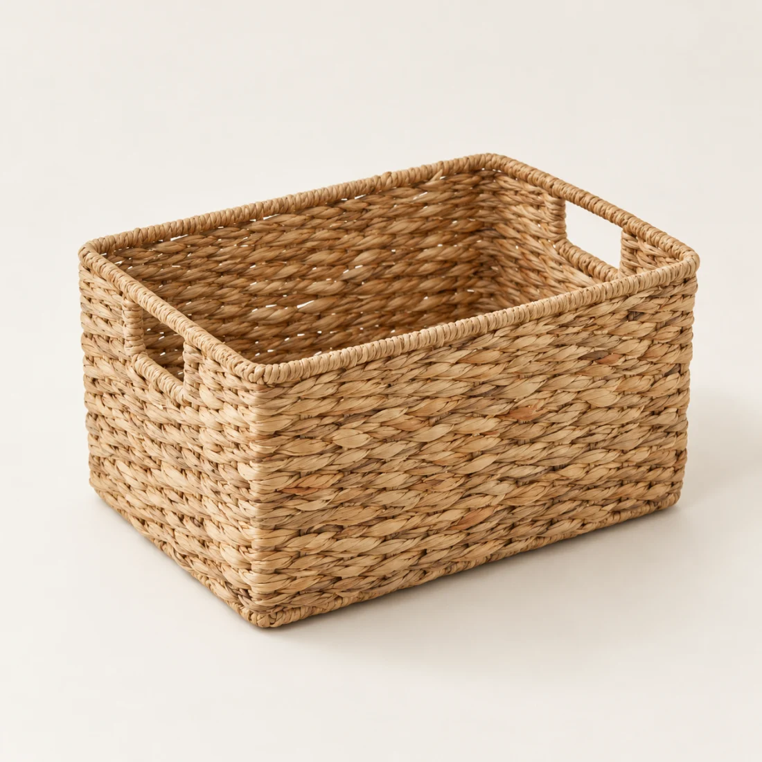 Woven storage basket